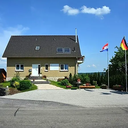 Gaestehaus Celine Meuspath