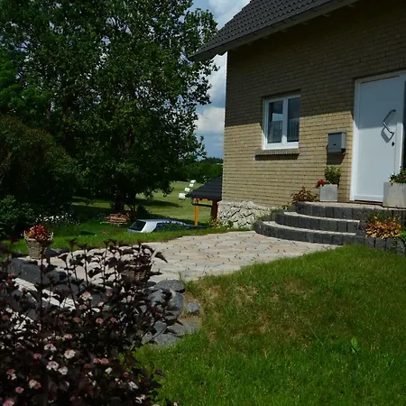 Gaestehaus Celine Bed & Breakfast Meuspath