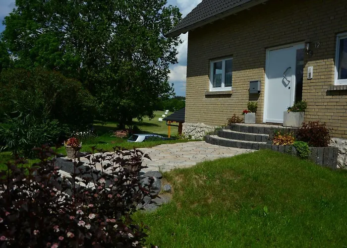 Gaestehaus Celine Bed and breakfast Meuspath