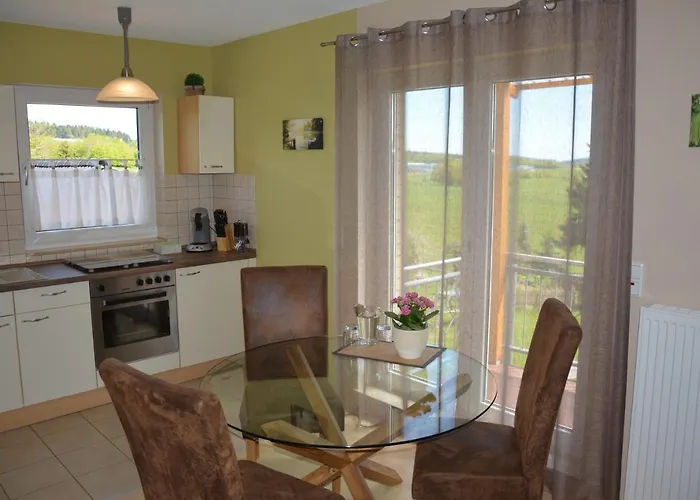Alojamento de Acomodação e Pequeno-almoço Gaestehaus Celine 3*